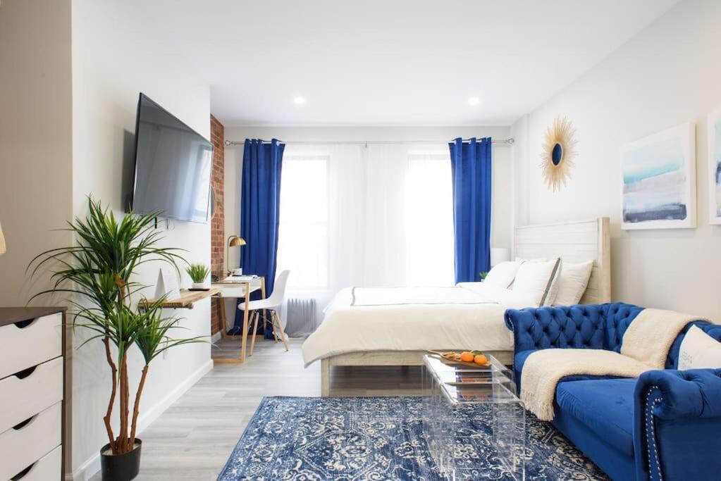 Apartment 240-15 Luxury Prime Location W&d *
