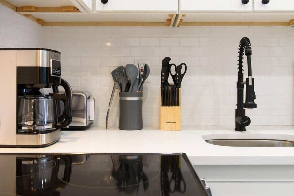 Apartment 240-15 Luxury Prime Location W&d *
