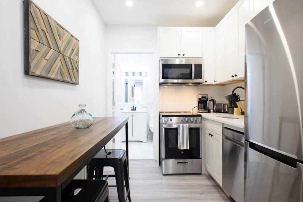 240-15 Luxury Prime Location W&d Apartment